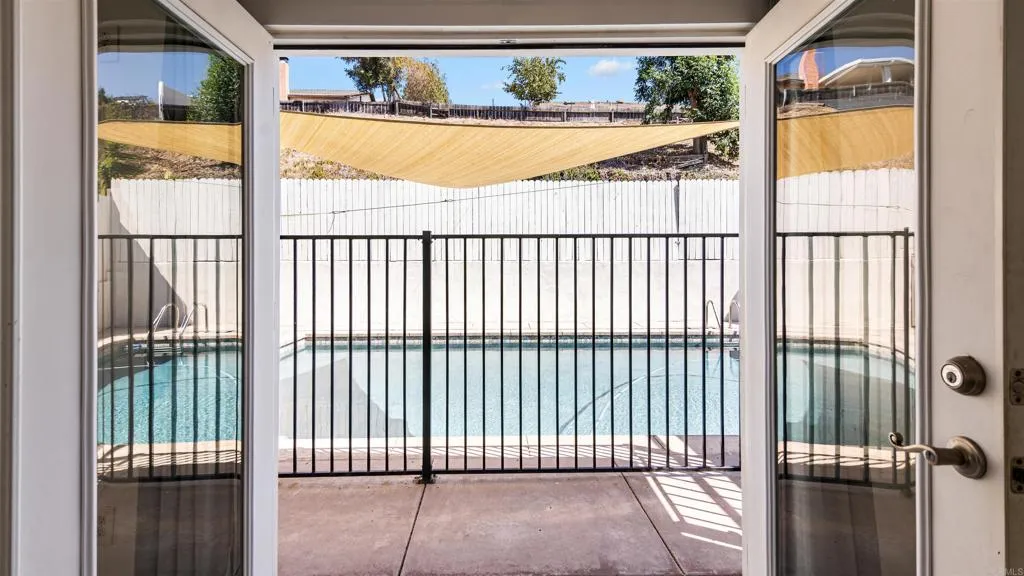 https://cdn.realtyfeed.com/cdn/127/307079140/d6fe411a8744fd4d2ed81f8bd3f908d5.webp