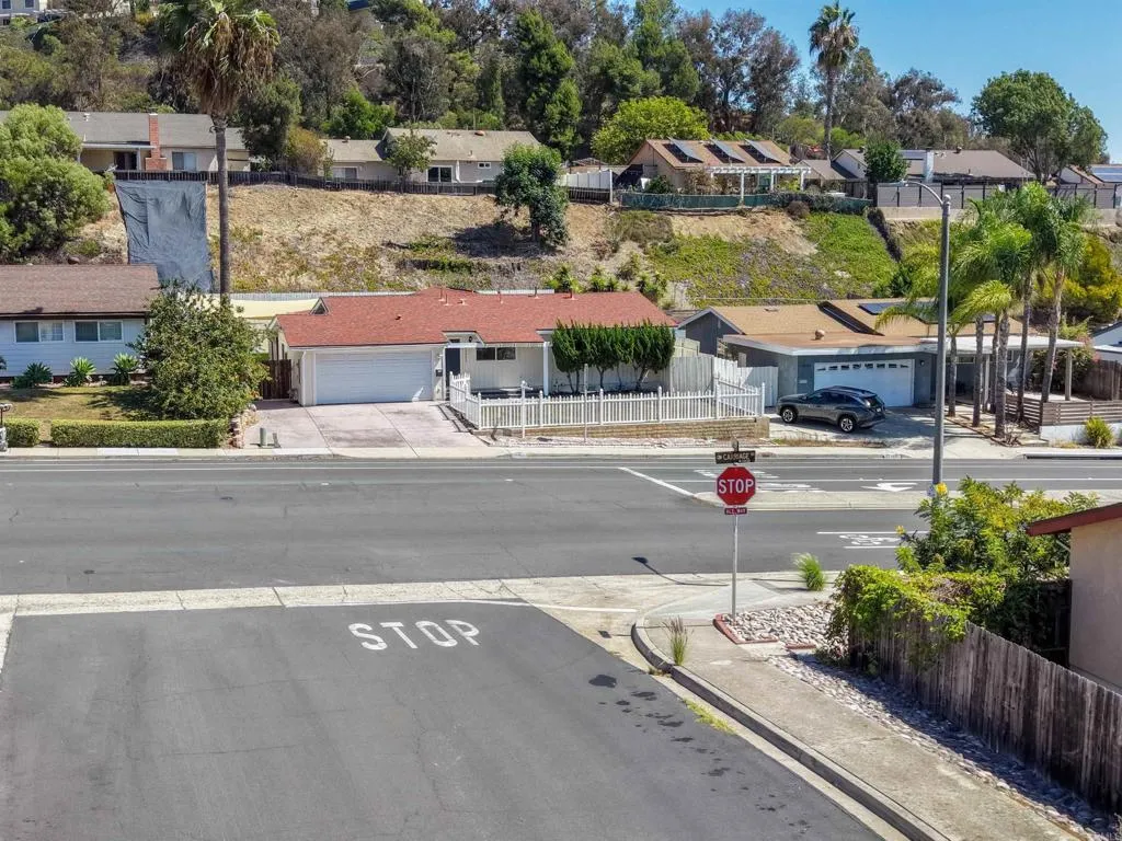https://cdn.realtyfeed.com/cdn/127/307079140/ffa6cdeba3edd2fec75c468dc77b46f9.webp