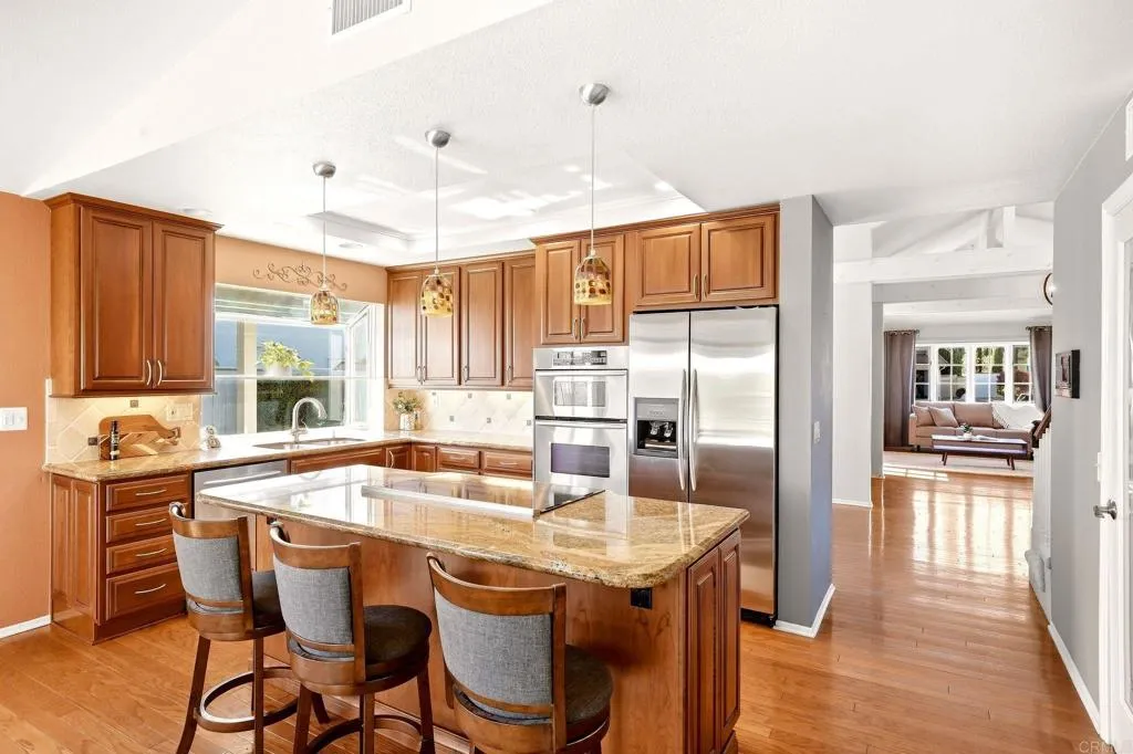 https://cdn.realtyfeed.com/cdn/127/307079225/696d26f44dab768aa46c5f9c577255dc.webp