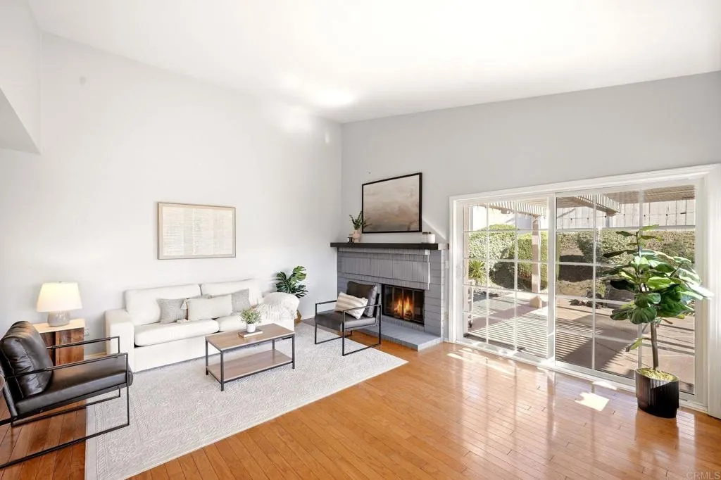 https://cdn.realtyfeed.com/cdn/127/307079225/7874d065894eac318a19bf2451089aea.webp