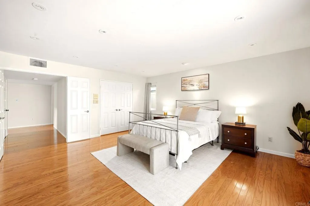 https://cdn.realtyfeed.com/cdn/127/307079225/e62d232419e8a1f0205de46f029c85e0.webp