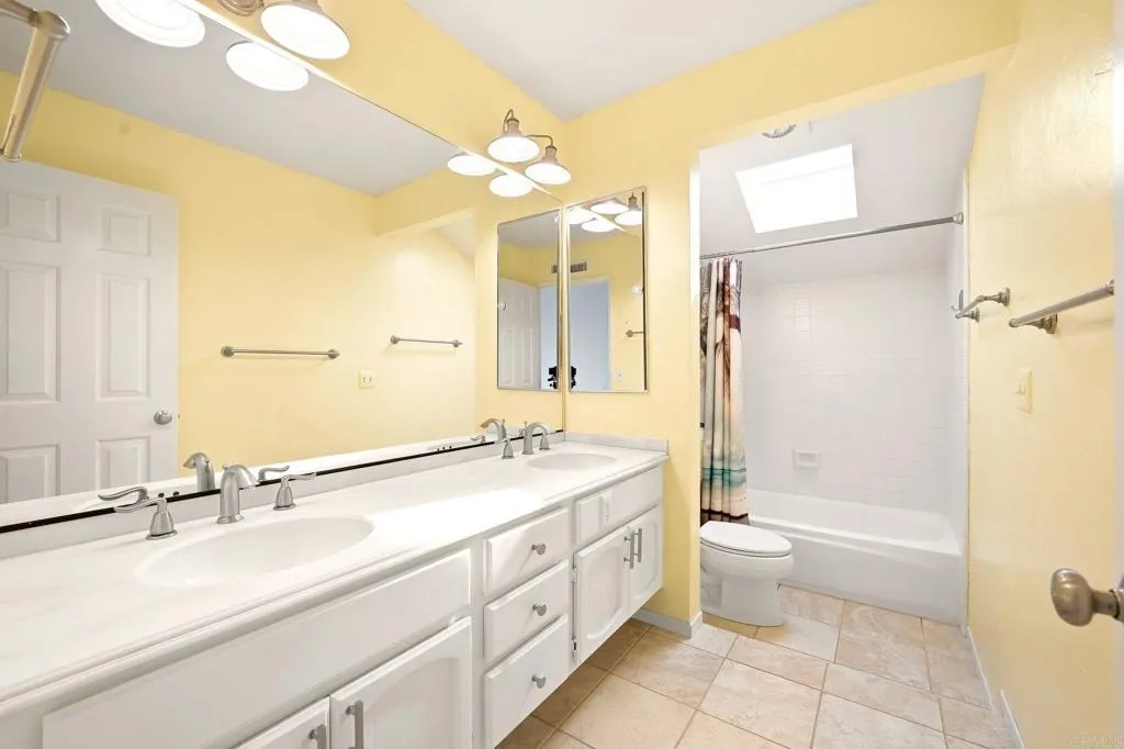 https://cdn.realtyfeed.com/cdn/127/307079225/f4a72cd635b1dbd9b00f54f8a3ba339d.webp