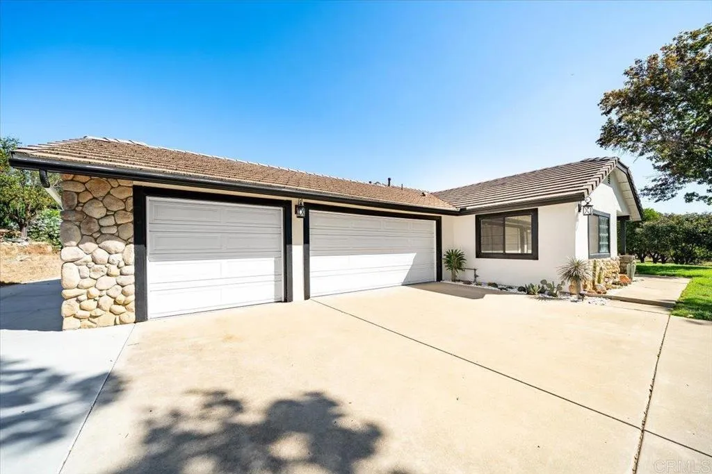 13738 Crystallite, Valley Center, CA 92082 - Photo 5 of 61, Valley Center, CA