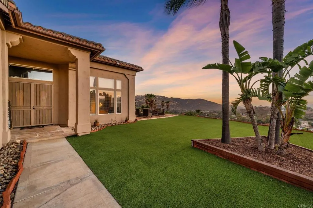 https://cdn.realtyfeed.com/cdn/127/307079282/21066d7fe0dfd7113d61184dad3372bb.webp