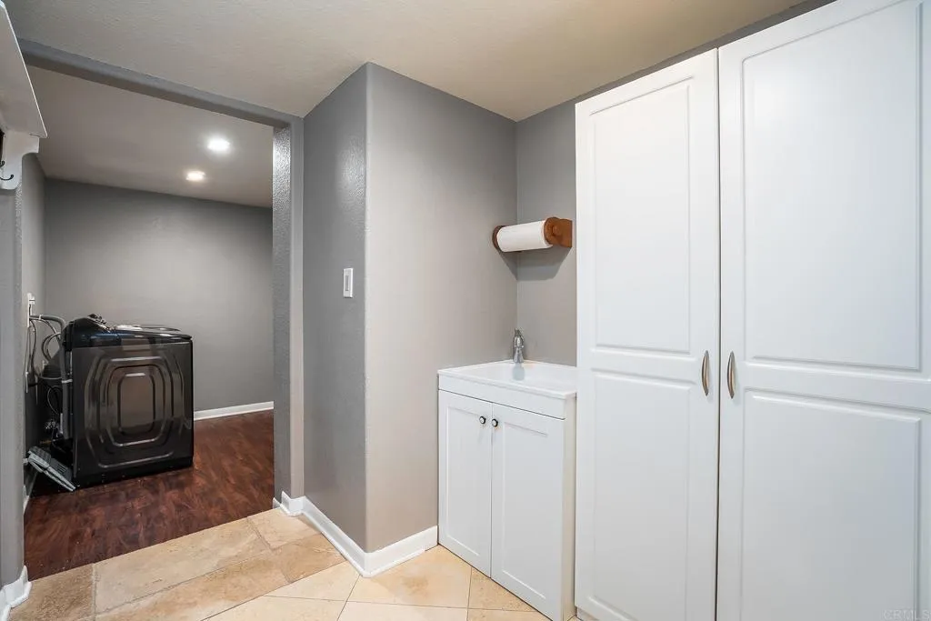 https://cdn.realtyfeed.com/cdn/127/307079285/aa117356394922dd2b2d5c6c93920c30.webp