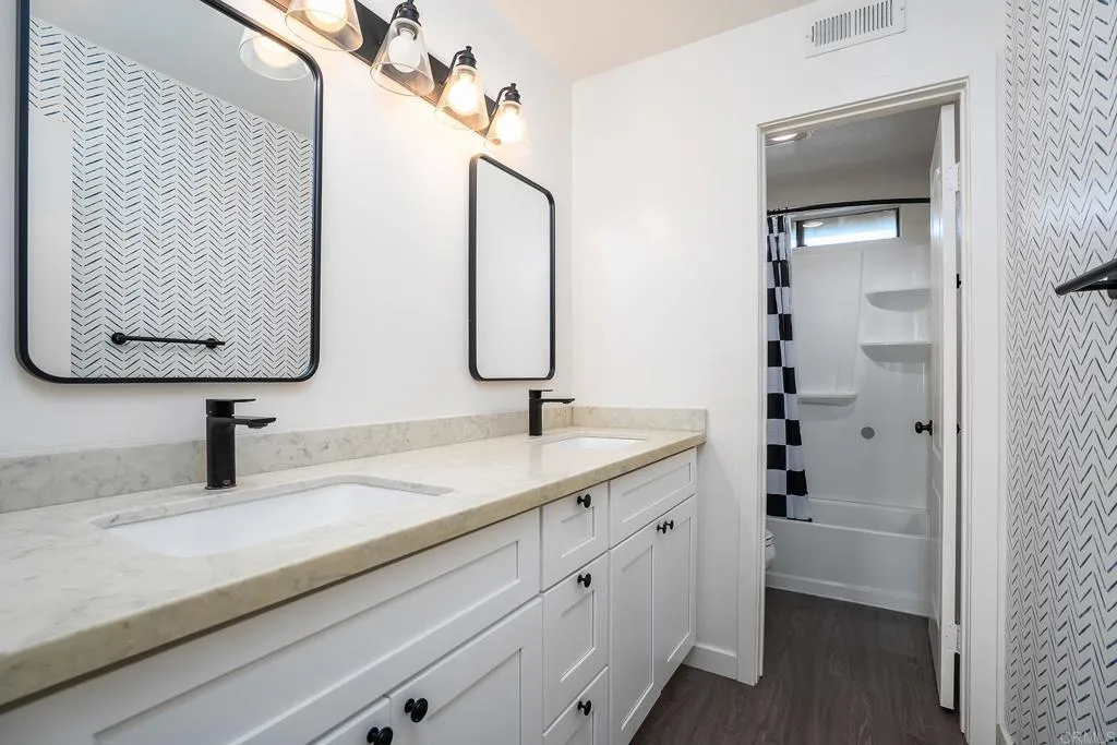 https://cdn.realtyfeed.com/cdn/127/307079285/cd49b60361249455a704df93e257e964.webp