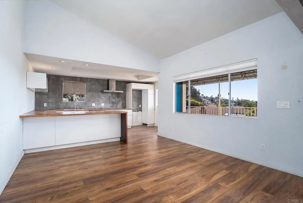 https://cdn.realtyfeed.com/cdn/127/307079288/1e7f905487ed84bcae95d467e93b53eb.webp