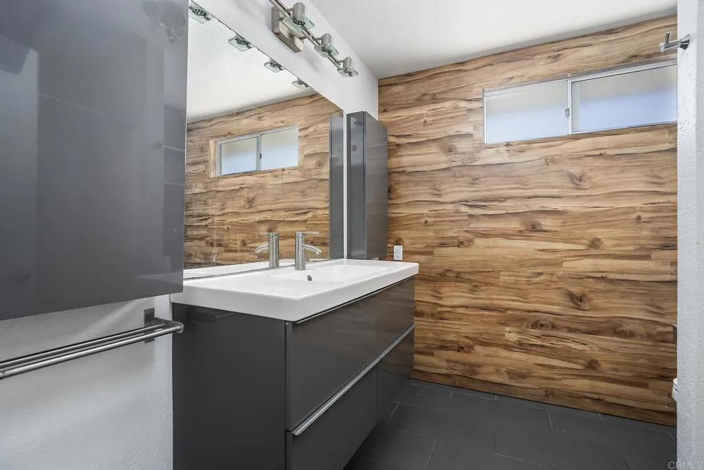 https://cdn.realtyfeed.com/cdn/127/307079288/737c7f0e876db76904571a77cddaddff.webp