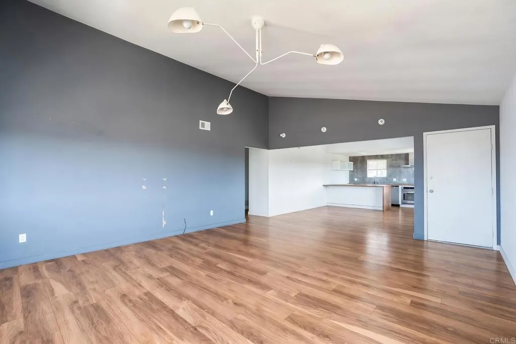 https://cdn.realtyfeed.com/cdn/127/307079288/b465427920e99835a488cd5a813f3f31.webp