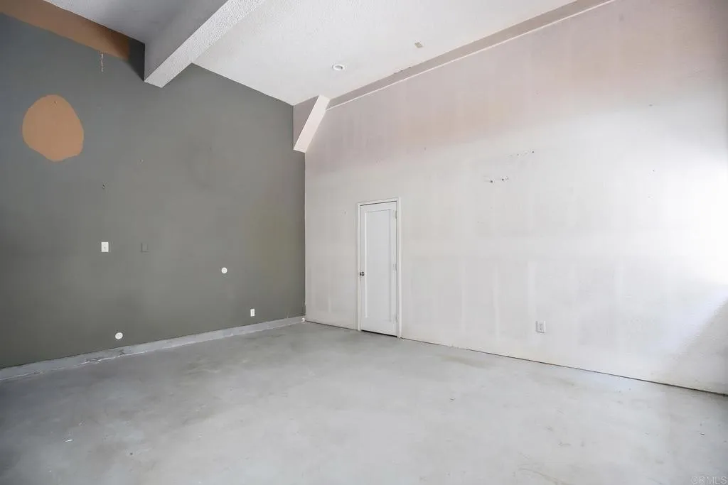 https://cdn.realtyfeed.com/cdn/127/307079288/ce960211b2ac77472e5781e1e74cdd0b.webp