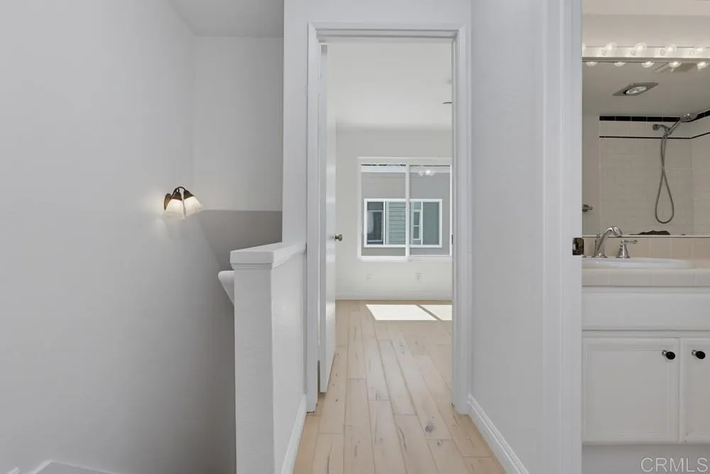 https://cdn.realtyfeed.com/cdn/127/307079315/00dc7444f11950a58106ac0fd3c24609.webp