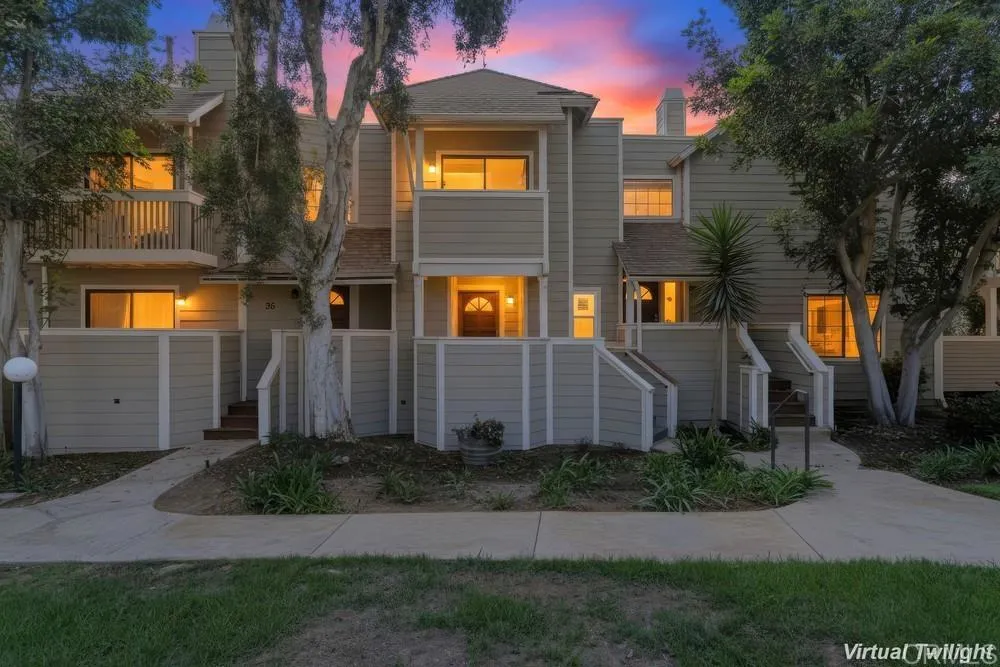 9270 Towne Centre Drive Unit 35, San Diego, CA 92121 - Main photo, San Diego, CA