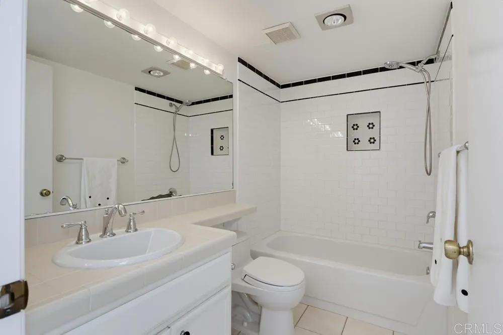 https://cdn.realtyfeed.com/cdn/127/307079315/2685309d34b8fa4bf464f0acfe810c2a.webp