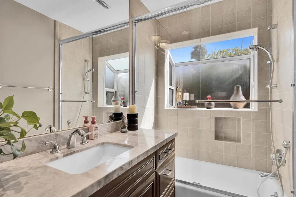 https://cdn.realtyfeed.com/cdn/127/307079317/091d4784bcd633d1af20deb0eecd6d5a.webp