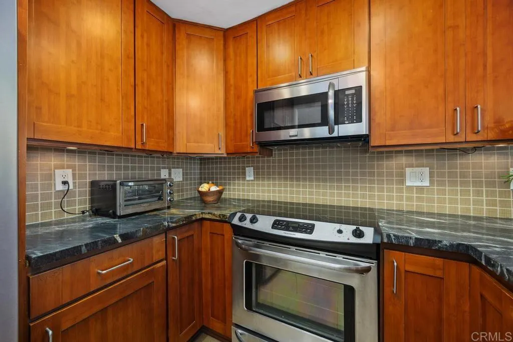 https://cdn.realtyfeed.com/cdn/127/307079342/007cbecbc070ce2374b38cfd14b306e6.webp