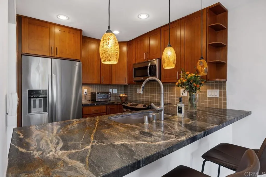https://cdn.realtyfeed.com/cdn/127/307079342/09bc329dc1e066b9e7359db04fa362ce.webp