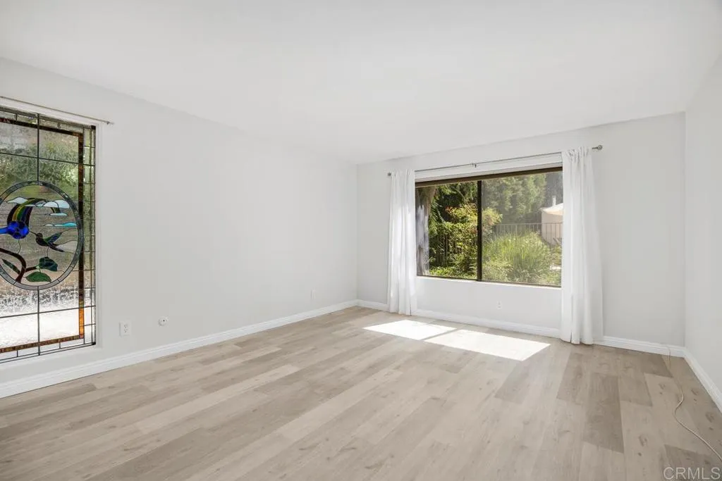 https://cdn.realtyfeed.com/cdn/127/307079342/0b343f81293da1733d456b476716ac90.webp
