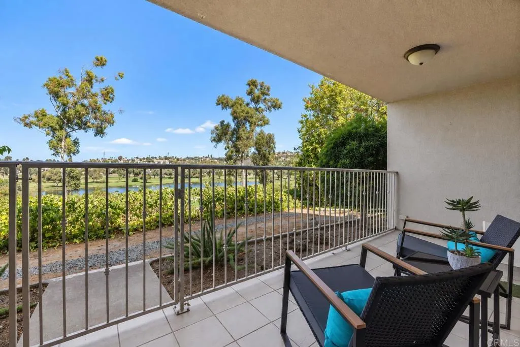 https://cdn.realtyfeed.com/cdn/127/307079342/8cc9a90bff78e236400c86018dfde970.webp