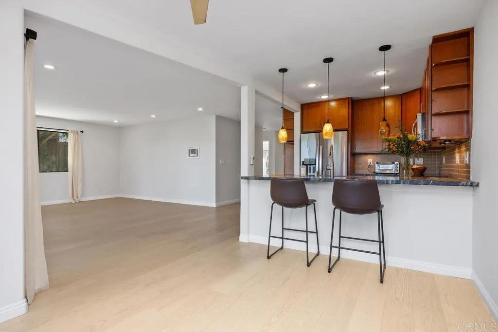 https://cdn.realtyfeed.com/cdn/127/307079342/ea20d9839f49b45f2e72de5abf0c2b09.webp