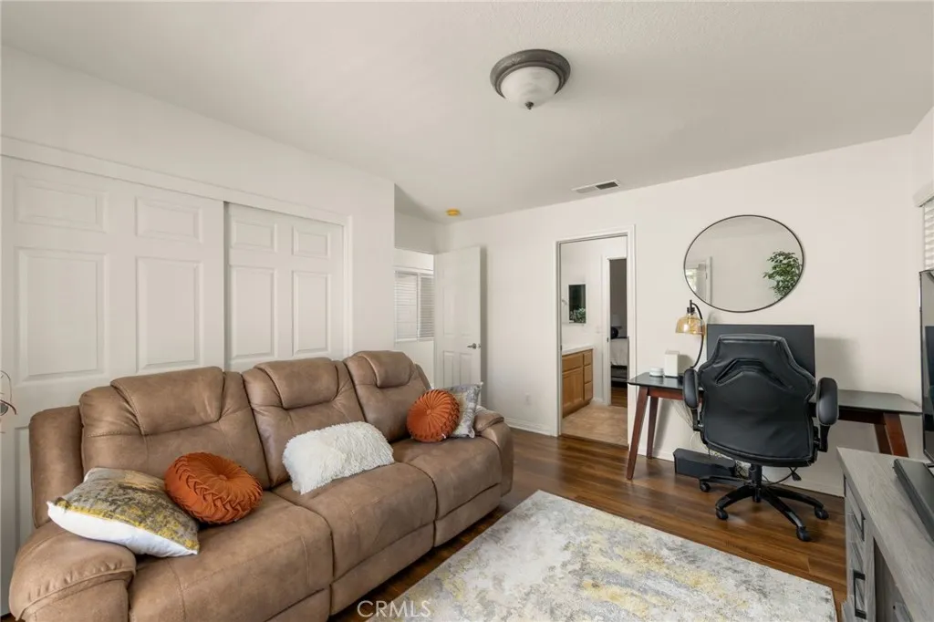 https://cdn.realtyfeed.com/cdn/127/307079430/962e3bf6161e566b2f447fcf397d5fe5.webp
