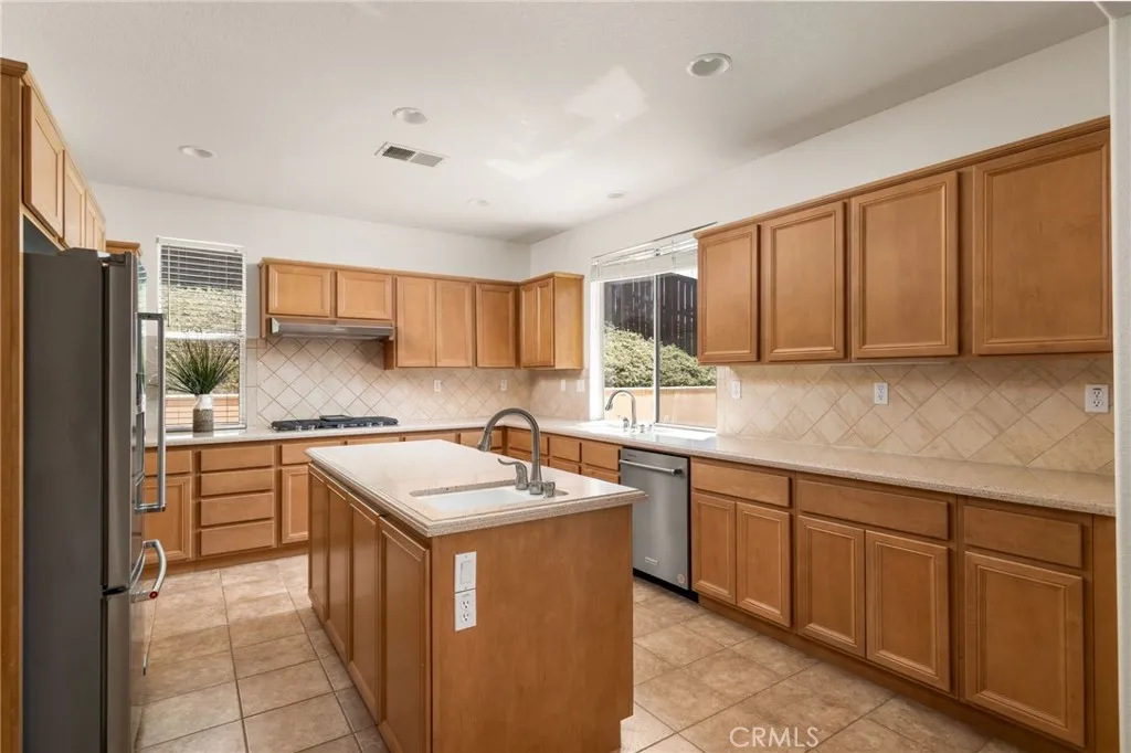 1093 Meridian Court, Oceanside, CA 92057