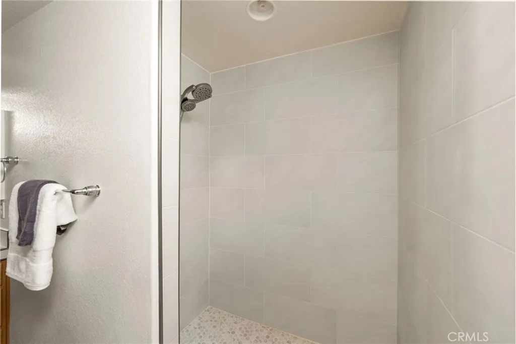 1093 Meridian Court, Oceanside, CA 92057