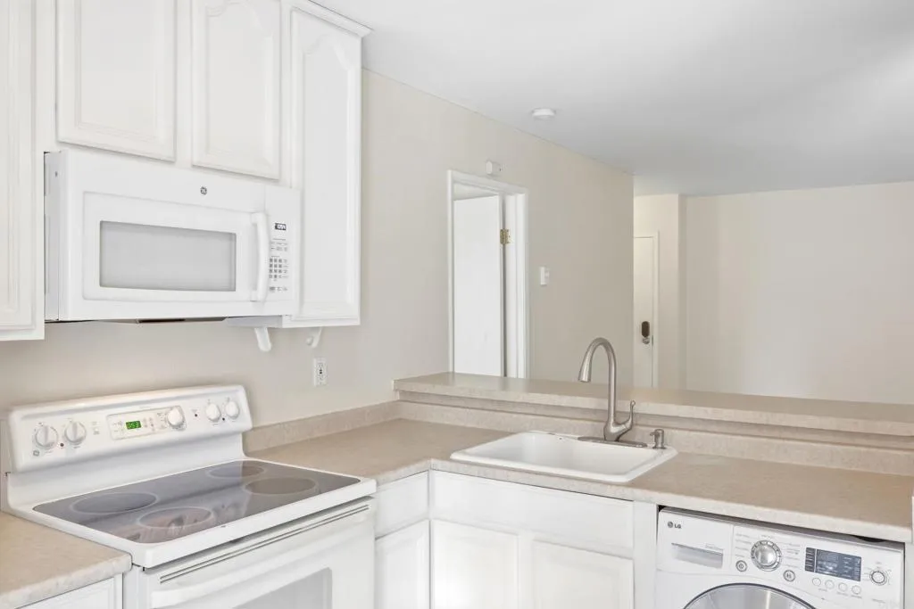 https://cdn.realtyfeed.com/cdn/127/307079431/171e8d3435a9057812fa9a5463fb6169.webp