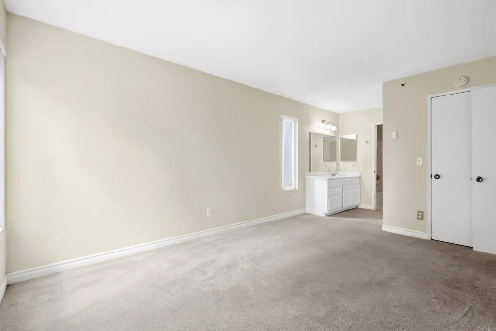 https://cdn.realtyfeed.com/cdn/127/307079431/5558cd74e1703f915ae8f3c170c1b1be.webp