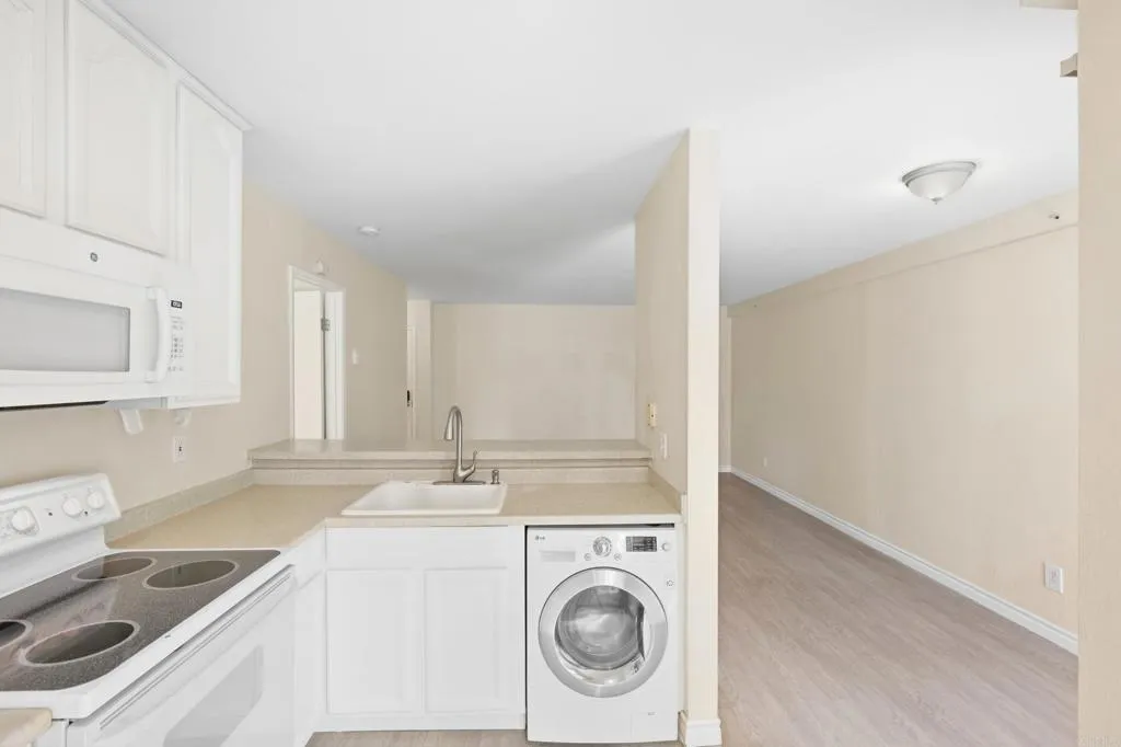 https://cdn.realtyfeed.com/cdn/127/307079431/7ba8e79fbefe129cc92cfffe7e2824ce.webp