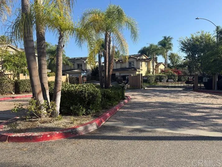 https://cdn.realtyfeed.com/cdn/127/307079432/4fa00cb5838cbc60b410f1eea4cb5a2a.webp