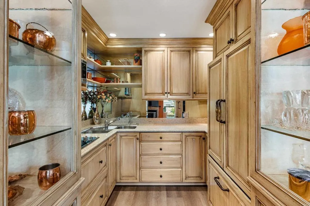 https://cdn.realtyfeed.com/cdn/127/307079505/85c450e9a87fada90a878d95421e512f.webp