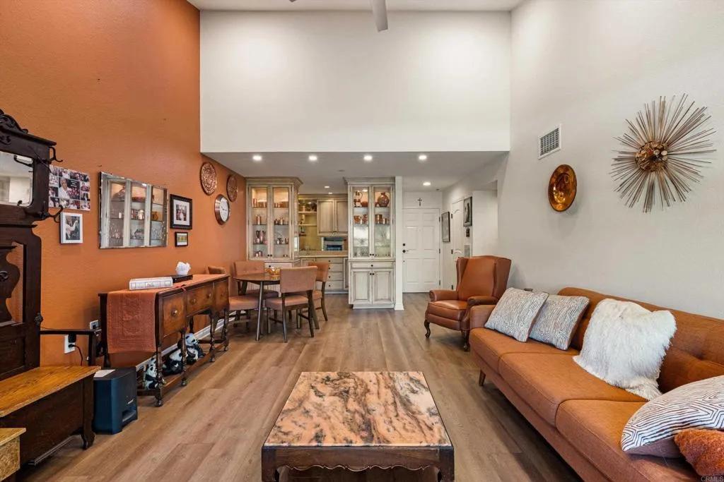 https://cdn.realtyfeed.com/cdn/127/307079505/a3af2ccd52ba823a7c3dbe5b854013e5.webp