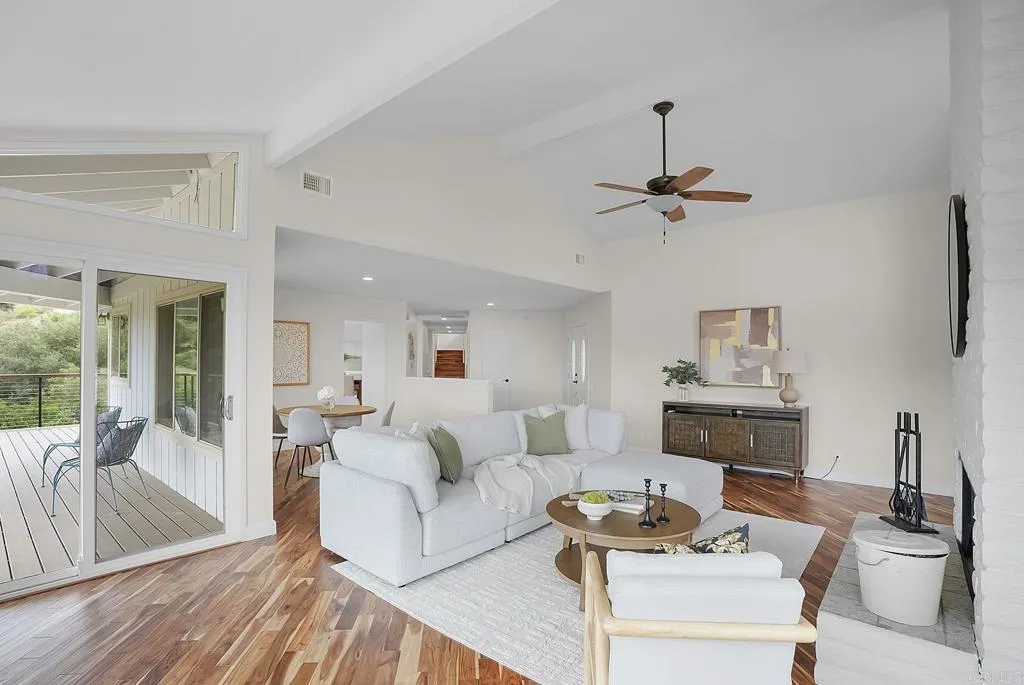 https://cdn.realtyfeed.com/cdn/127/307079512/9abdf6ce56edb3f67eda6696d8b81520.webp