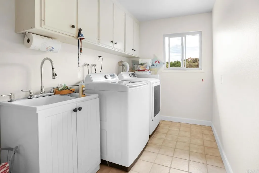 https://cdn.realtyfeed.com/cdn/127/307079512/bd4a9422c2d970534d30bbe20e73c0d5.webp