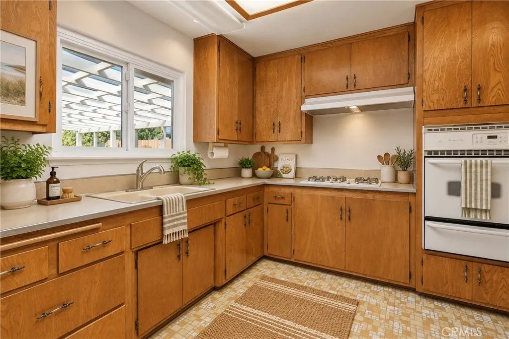 https://cdn.realtyfeed.com/cdn/127/307079544/3bc767ffa8692a20660b24f3c3e7efb1.webp