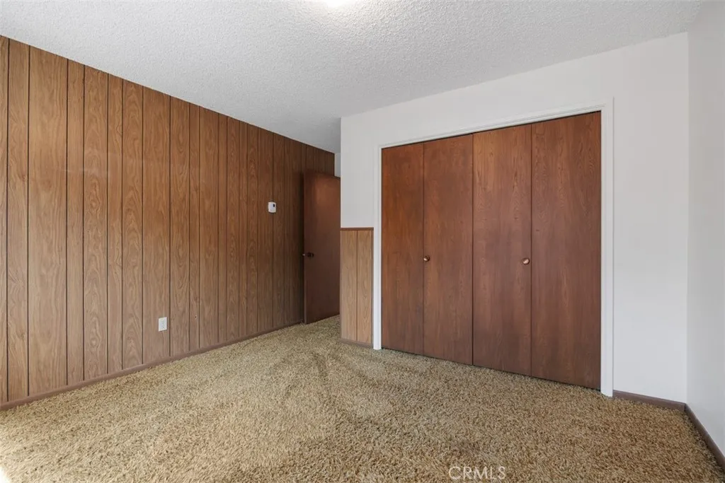 https://cdn.realtyfeed.com/cdn/127/307079544/723fa17f2122144085a33739e015e1eb.webp