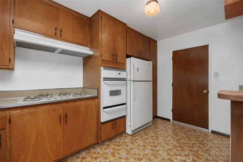https://cdn.realtyfeed.com/cdn/127/307079544/e1533e3c777aec7db87f9fddc29de9a6.webp