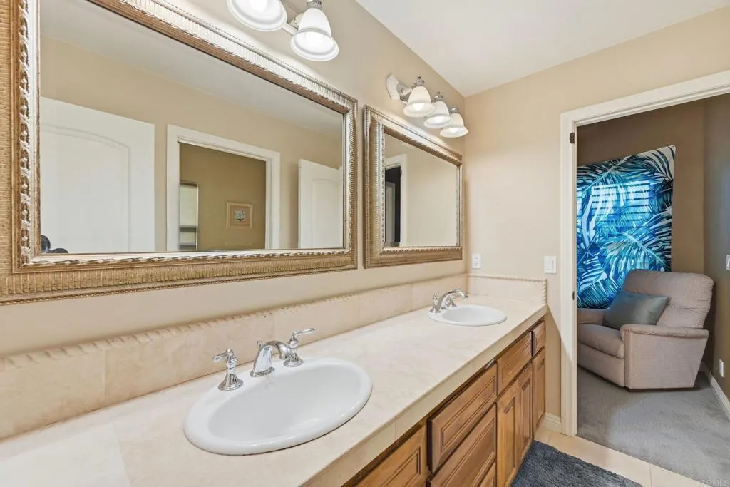 https://cdn.realtyfeed.com/cdn/127/307079575/20cf93c8f625c9cbf621765b0b28a772.webp