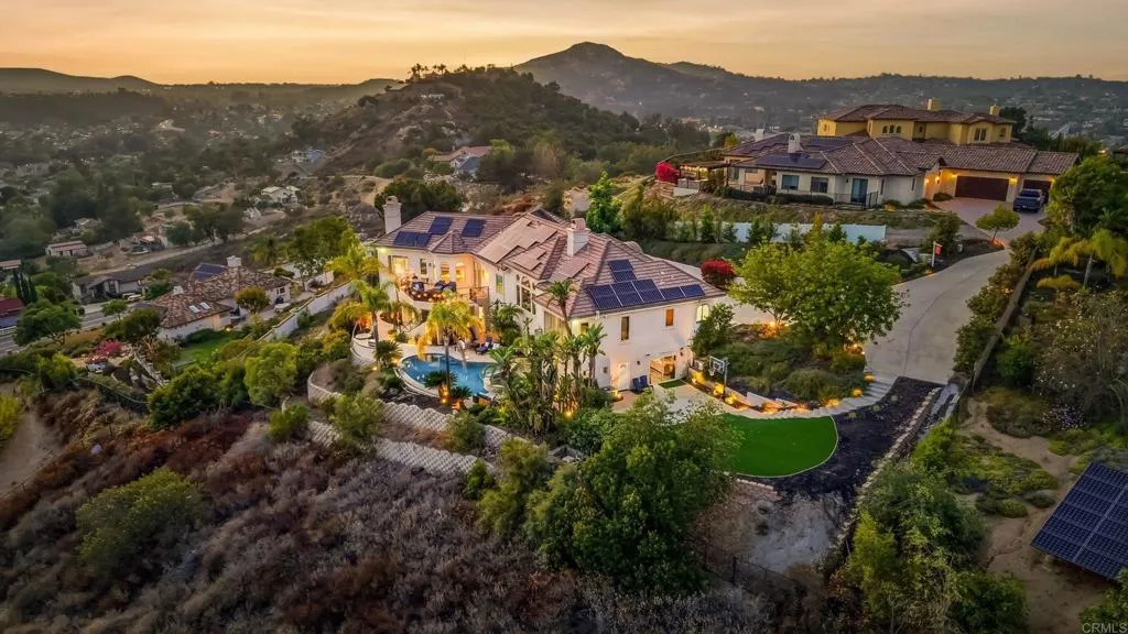 https://cdn.realtyfeed.com/cdn/127/307079575/3e803db95aa2084df6d528f568585fb6.webp