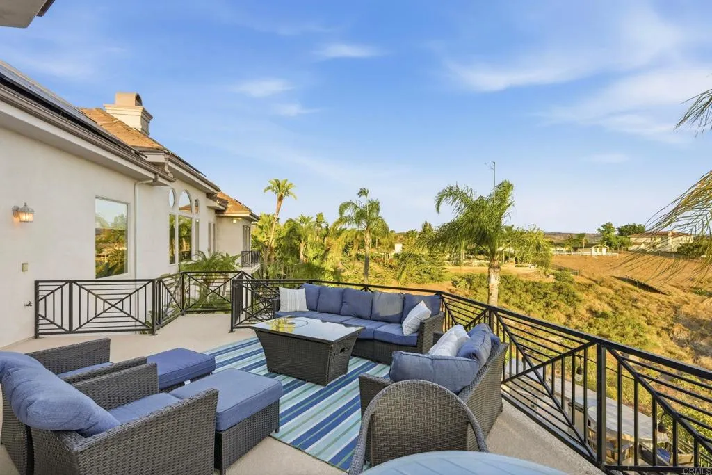 https://cdn.realtyfeed.com/cdn/127/307079575/59bfe25920a795137df37bafddf76785.webp
