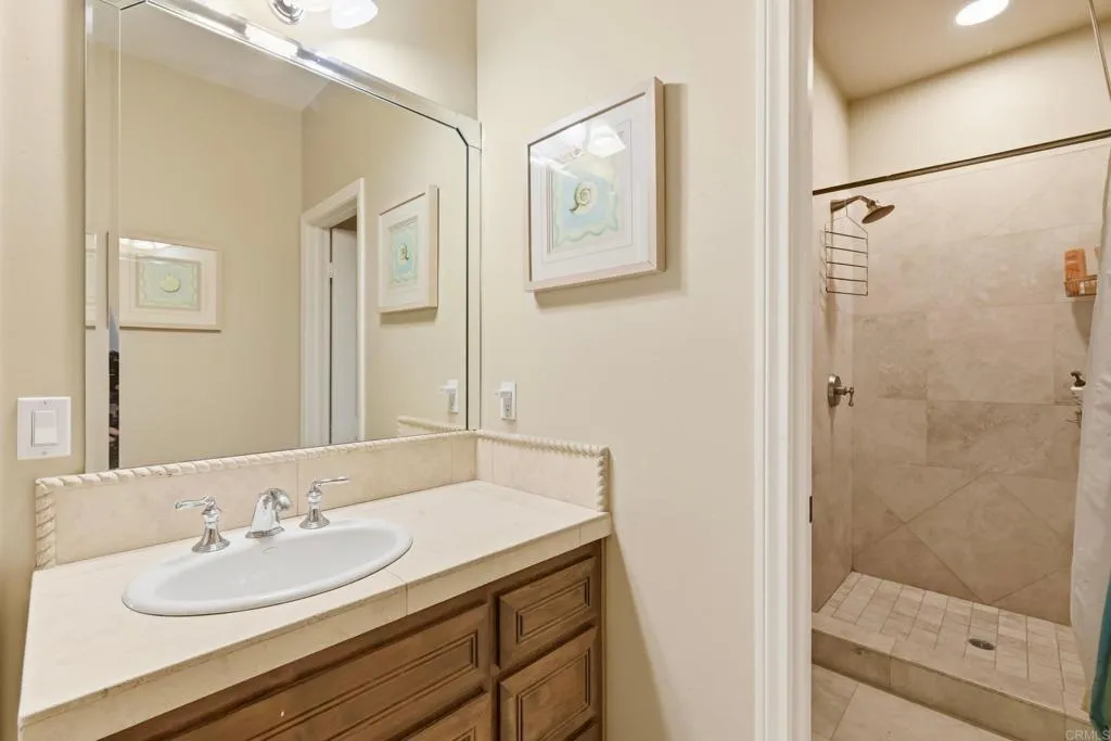 https://cdn.realtyfeed.com/cdn/127/307079575/5c6196a12ff298d37ea4ac5cf382a575.webp