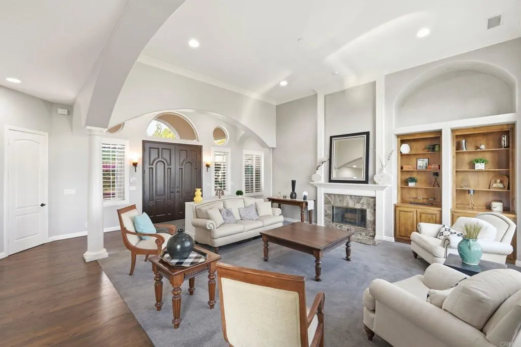 https://cdn.realtyfeed.com/cdn/127/307079575/6e88d7f087ec8bd33aae781ed22c5c58.webp