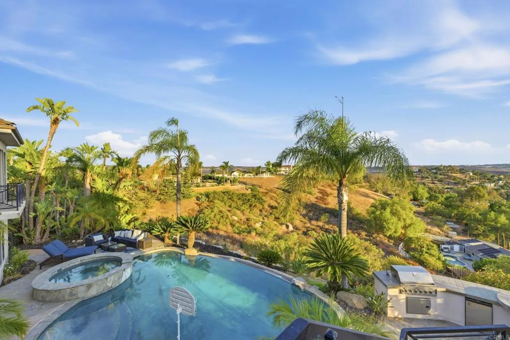 https://cdn.realtyfeed.com/cdn/127/307079575/a6af42e192f7e3f5d681bb8ff321b77d.webp
