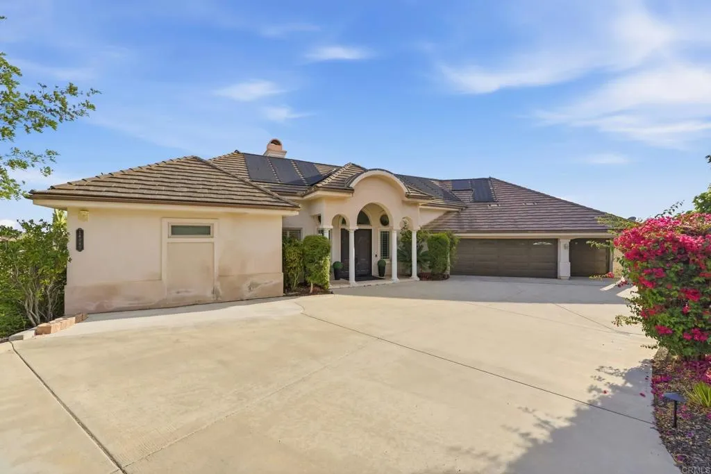 https://cdn.realtyfeed.com/cdn/127/307079575/f9c25c465826919ce9d8ae2814f843eb.webp
