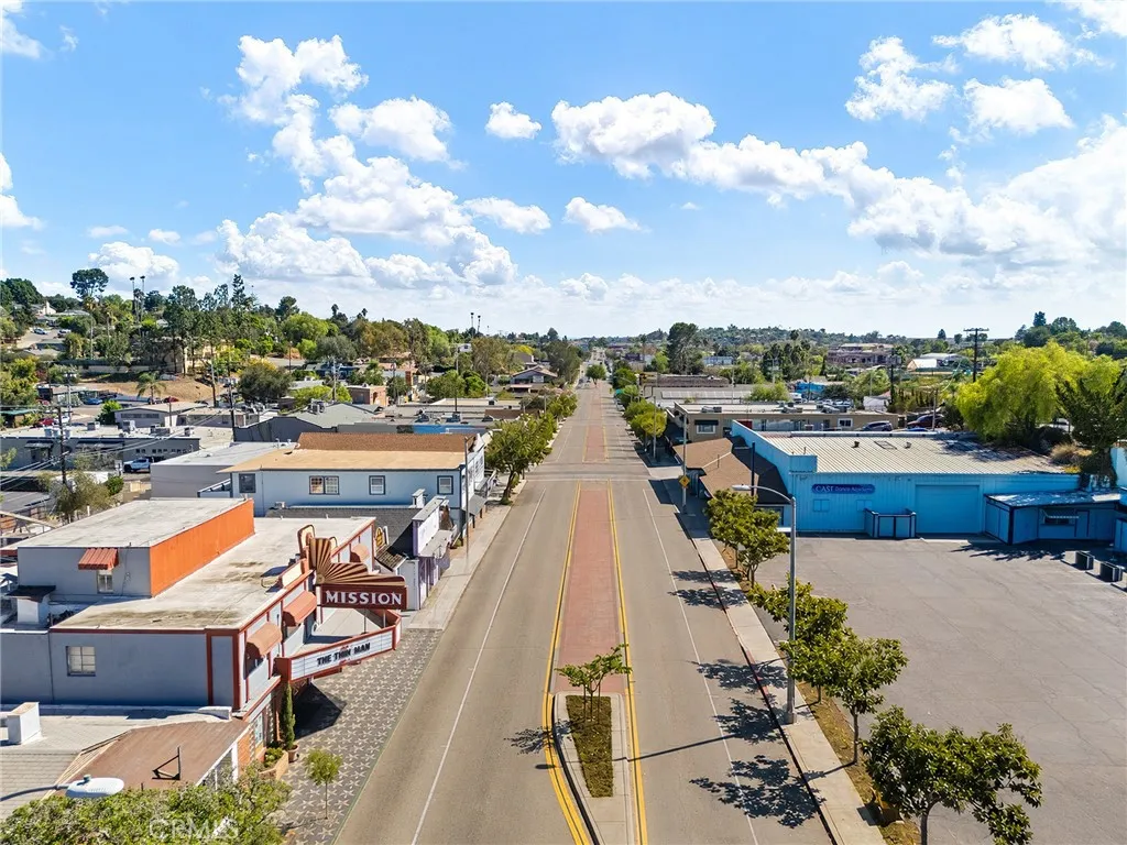 https://cdn.realtyfeed.com/cdn/127/307079631/2fddde513ff326070f044c8ce3e1796e.webp