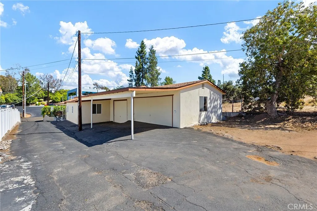 https://cdn.realtyfeed.com/cdn/127/307079631/7358e9dbbf06f7e2130e59c383cd54f4.webp