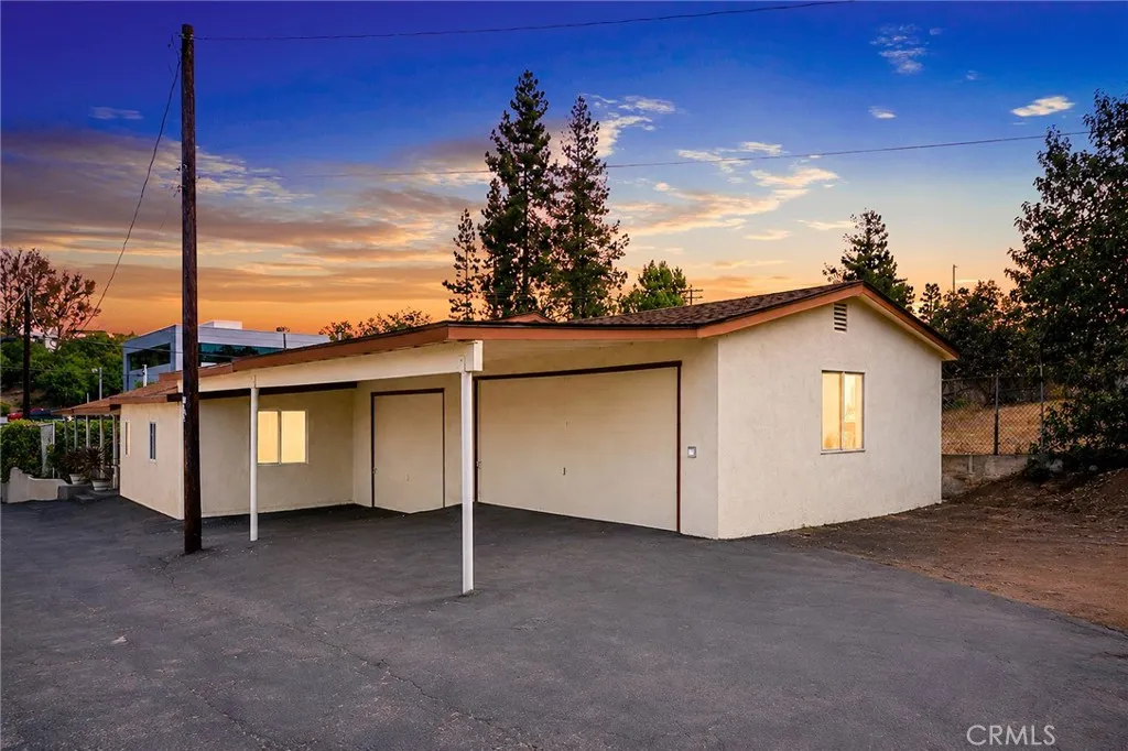 https://cdn.realtyfeed.com/cdn/127/307079631/82a238d9c3c402d5a9364f2be38e9b01.webp