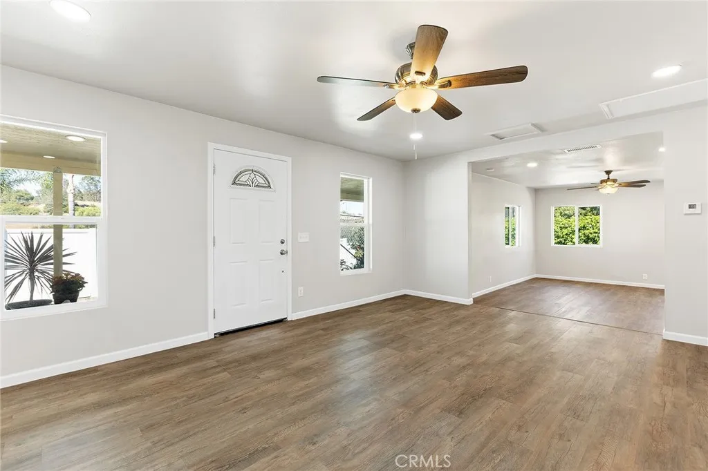 https://cdn.realtyfeed.com/cdn/127/307079631/87b04d523b3a3631ab780367b0ac30be.webp