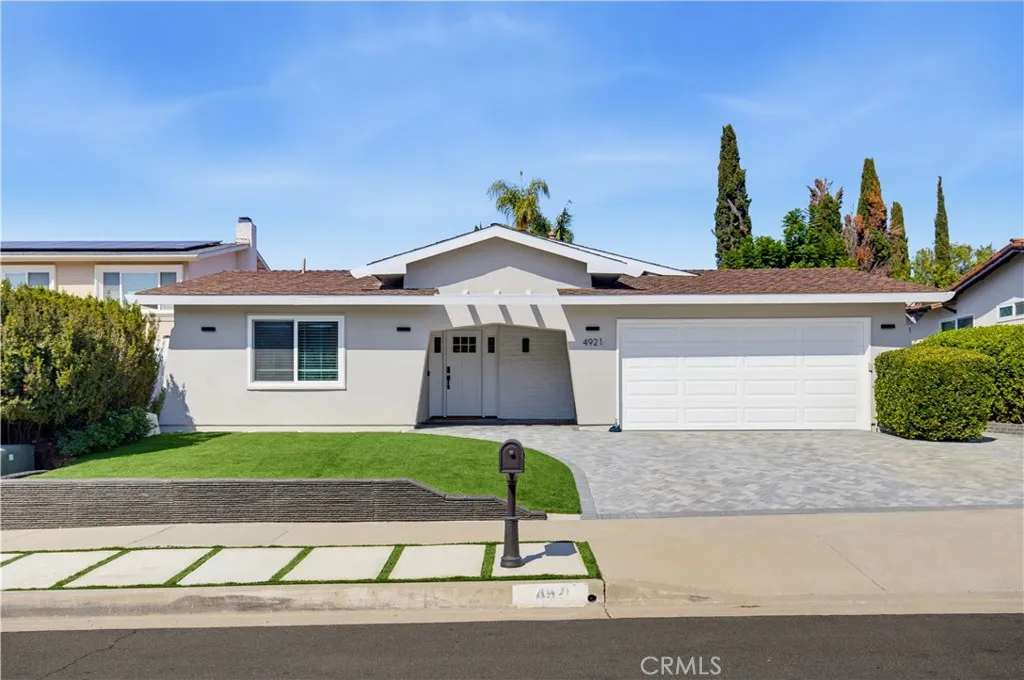 4921 Golden Arrow Drive