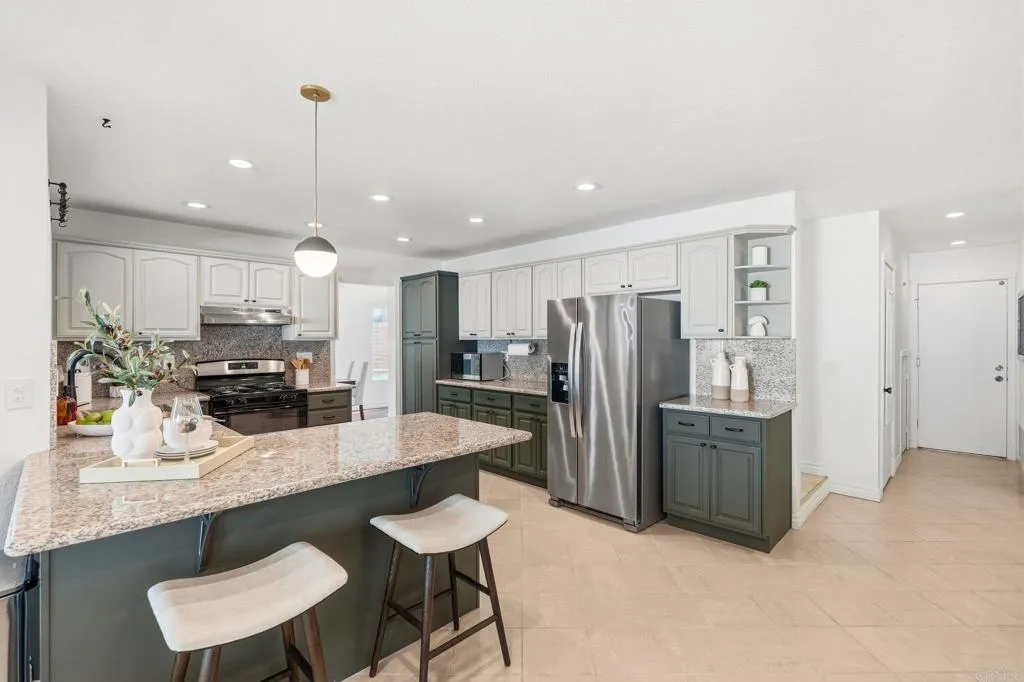 https://cdn.realtyfeed.com/cdn/127/307079664/152a39ed9bc65a8fc655b1df775d28dd.webp